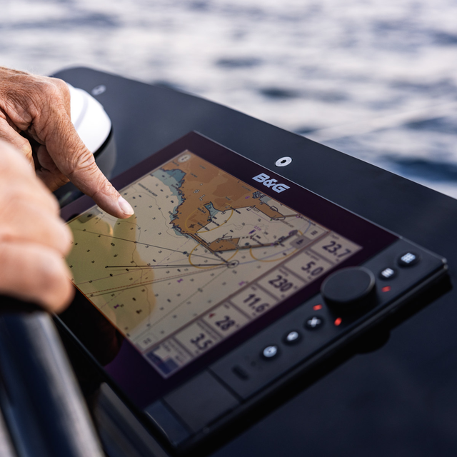 Zeus SR-12 Kartplotter 12-toms m. GPS, Gigabit Ethernet, Wifi 