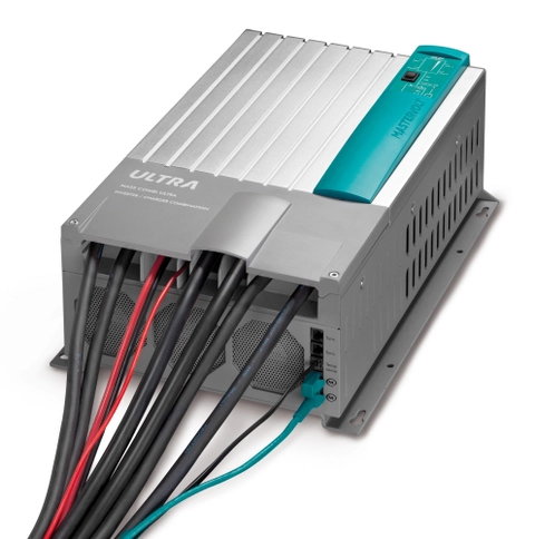 Mass Combi Ultra 12/3000-150 12 Volt / 3000 W / 150 Amp / 230 V AC 